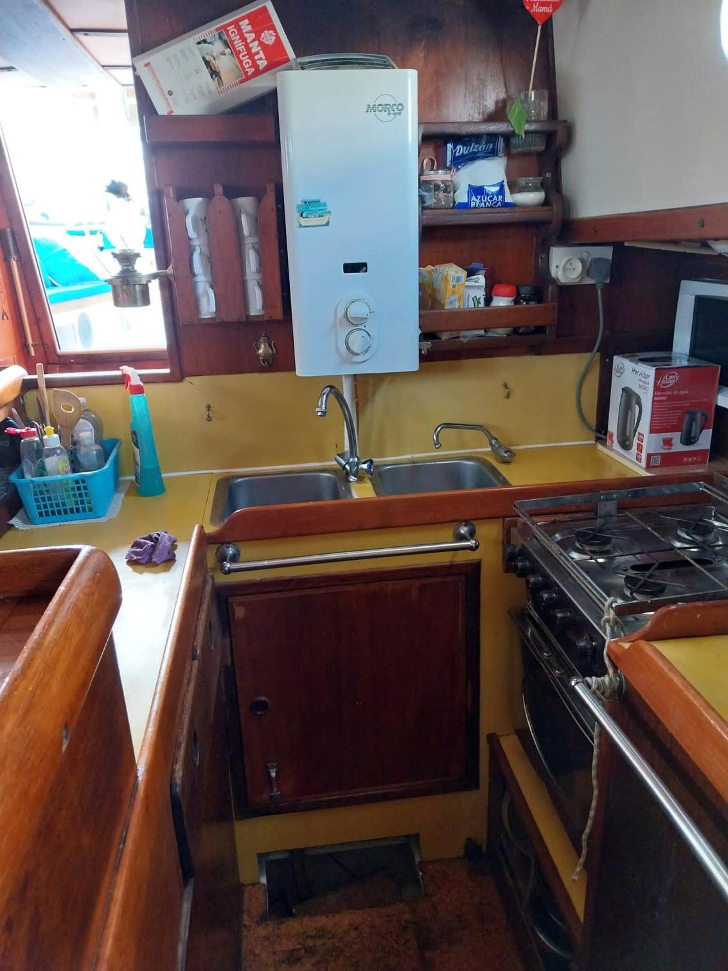 Marina Oasis, Your Boatel Puerto Calero Ngoại thất bức ảnh